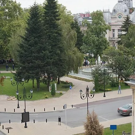 מלון Charlino Plaza