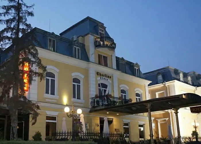 Charlino Plaza Hotel