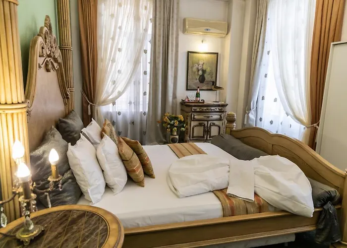 Charlino Plaza 3* Ruse